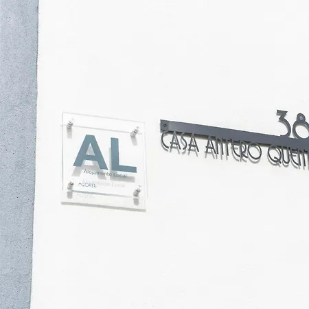 Casa Antero Quental * ポンタ・デルガダ